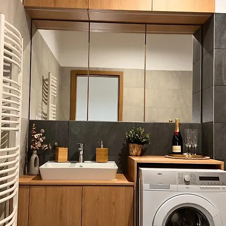 Apartament Stylish Duplex Near Old Town Waterfront Nature *